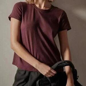 James Perse casual lightweight stylish U neck heathered burgundy short sleeve 1